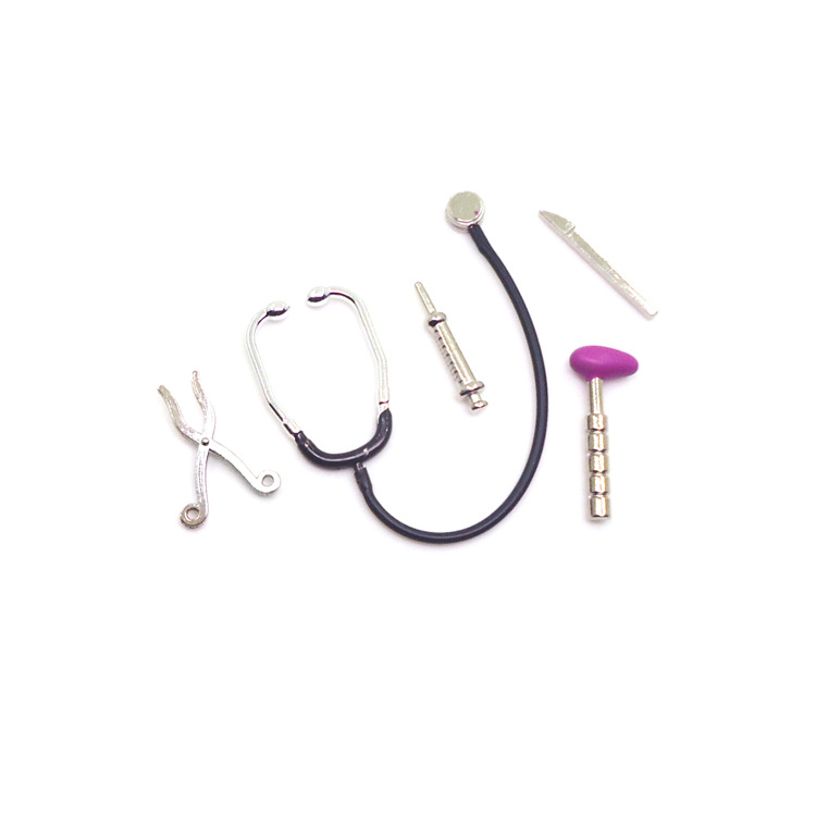 Zestaw akcesoriów do ubranek L – Kids Toys Doctor Set recenzja i cena